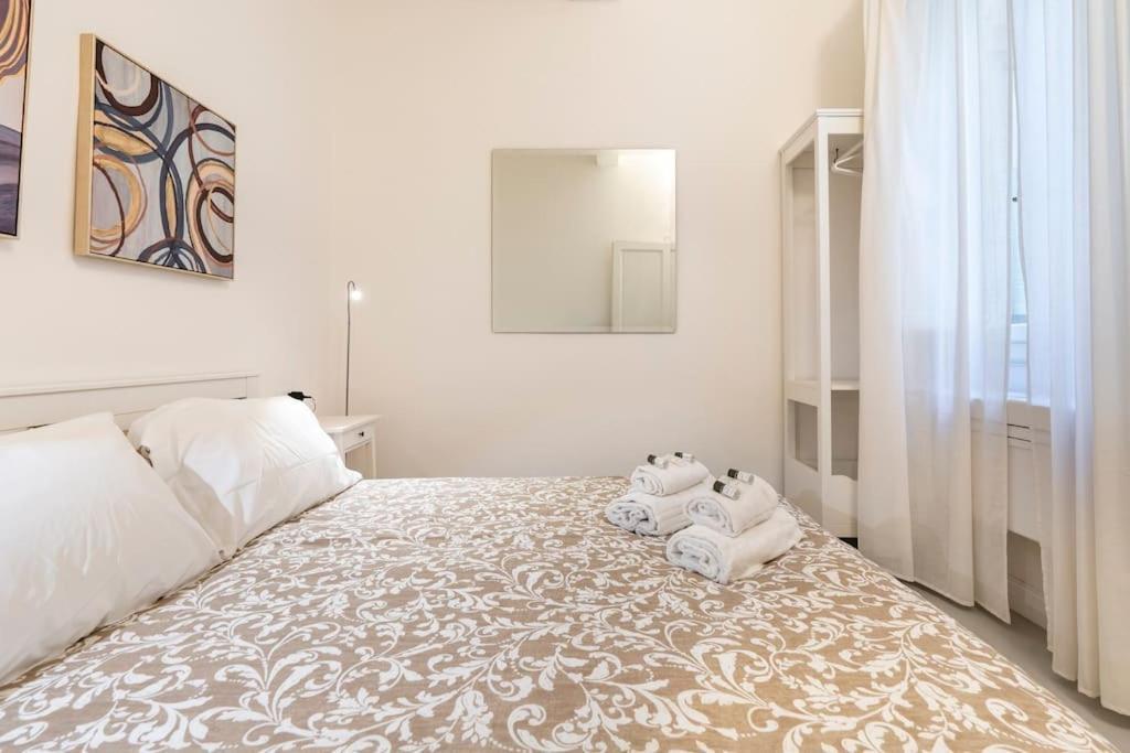 Duomo Deluxe Apartment, Firenze Buitenkant foto